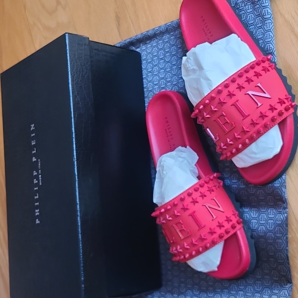 Philipp Plein NWT leather flat Sandals Sz 39 Italy